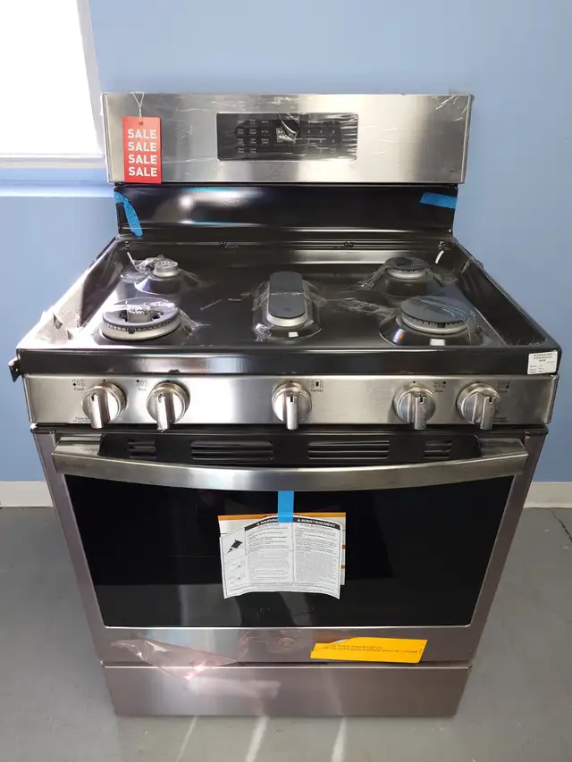 GE Profile '30' Stainless Steel Freestanding Gas Range on Sale‼️