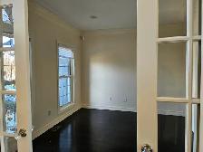 Spacious Rental Near the Lake – 4 Bed, 3 Bath, Sauna, Hot Tub & - Photo 8