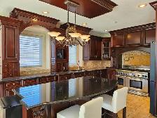 Spacious Rental Near the Lake – 4 Bed, 3 Bath, Sauna, Hot Tub & - Photo 10