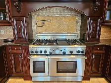 Spacious Rental Near the Lake – 4 Bed, 3 Bath, Sauna, Hot Tub & - Photo 11
