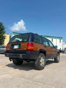1993 Jeep Grand Cherokee - Photo 3