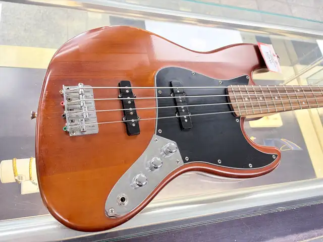 2004 Indonesian Fender Squier Jazz Bass