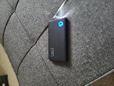 $15 - INUI power bank