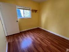 2 Bedroom House with Overize Garage - Photo 6