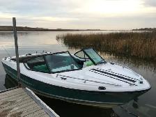 1980 18 ft Fibreglass V Nose Silverline Boat
