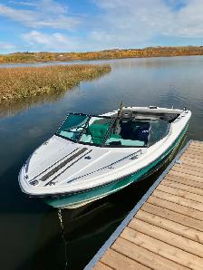 1980 18 ft Fibreglass V Nose Silverline Boat - Photo 2