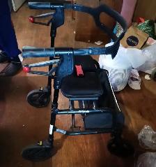 Walker for sale - Photo 3