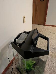 16-gallon Hexagonal Aquarium & Accessories - Photo 4