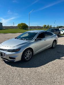 2017 Chevrolet Malibu - Photo 6
