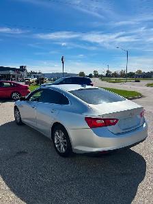 2017 Chevrolet Malibu - Photo 7