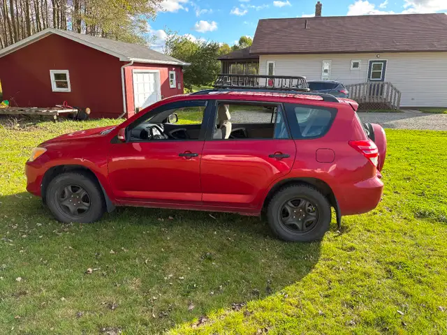 2009 Toyota Rav4 Automatic 280’000km