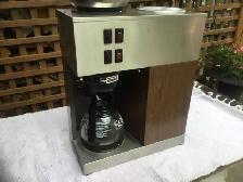 BUNN MODEL VPR 2 BURNER COFFEE MAKER