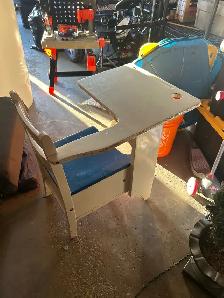 Lego desk - Photo 3