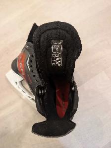 CCM Jet Speed skates size 2 - Photo 2