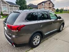 2016 Mitsubishi Outlander ES AWD compare2 eclipse  crv rav4  x3 - Photo 4