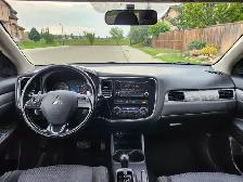 2016 Mitsubishi Outlander ES AWD compare2 eclipse  crv rav4  x3 - Photo 7
