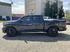 2020 Ram 1500 Express Crew Cab SWB 4WD - HEMI! BACK-UP CAM! REMO - Photo 4
