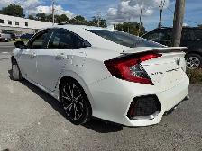 2017 Honda Civic Sedan Si / SUPER CLEAN CAR / 6 SPEED MANUAL - Photo 6