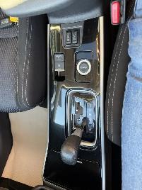 2017 Mitsubishi Outlander SE  7 PASS  APPLECARPLAY - Photo 17