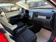 2017 Mitsubishi Outlander SE  7 PASS  APPLECARPLAY - Photo 22