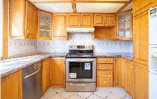 House for Rent in Castleridge, NE, Calgary - Photo 6