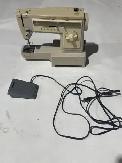 Singer Stylist 533 Sewing Machine - As-Is / Untested - Photo 2