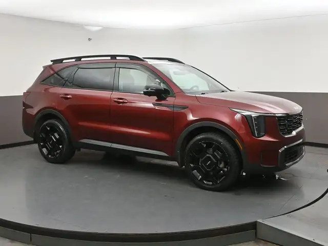 2024 Kia Sorento X-Line LTD Call 902-466-9550 Apple Carplay, And