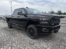 2027 Ram 2500 Black Express - Photo 3