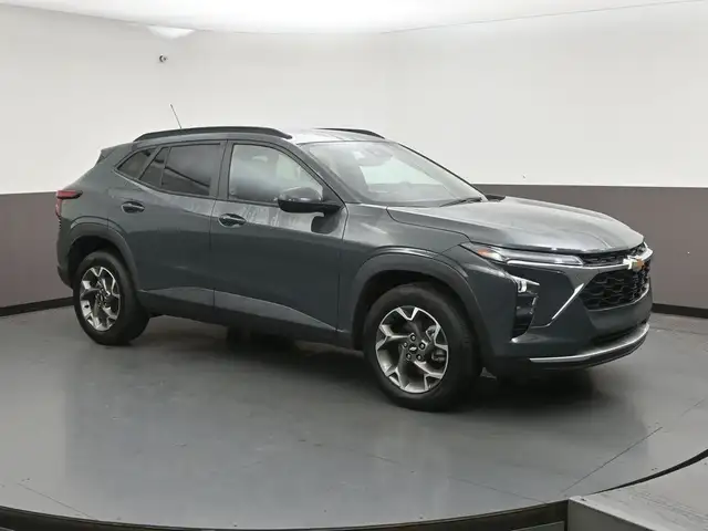 2026 Chevrolet Trax LT AWD, HEATED SEATS, BACKUP CAMERA & MORE!