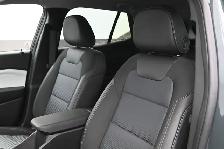 2026 Chevrolet Trax LT AWD, HEATED SEATS, BACKUP CAMERA & MORE! - Photo 4