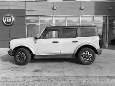 2026 Ford Bronco Outer Banks | One Owner Accident Free Carfax - Photo 2