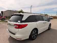 2018 Honda Odyssey Touring : No Reported Accidents , One Owner - Photo 4