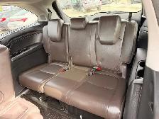 2018 Honda Odyssey Touring : No Reported Accidents , One Owner - Photo 11