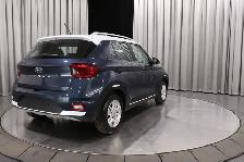 2025 Hyundai Venue Preferred Preferred IVT w/Two-Tone - Photo 5