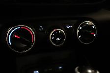 2025 Hyundai Venue Preferred Preferred IVT w/Two-Tone - Photo 18