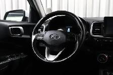 2025 Hyundai Venue Preferred Preferred IVT w/Two-Tone - Photo 22