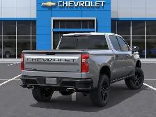 2026 Chevrolet Silverado 1500 LT Trail Boss Crew Cab Short Box 4 - Photo 4