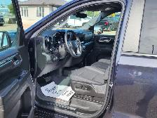 2024 Chevrolet Silverado 1500 RST Crew Cab Short Box 4-Wheel Dri - Photo 8