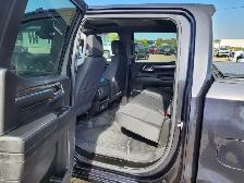 2024 Chevrolet Silverado 1500 RST Crew Cab Short Box 4-Wheel Dri - Photo 15