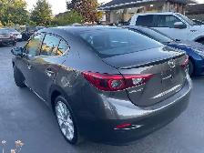 2015 Mazda MAZDA3 GT HEADSUP DISPLAY, BACKUP CAM, NAV, HEATED S - Photo 6