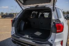 2027 GMC Terrain AWD Elevation - Photo 7