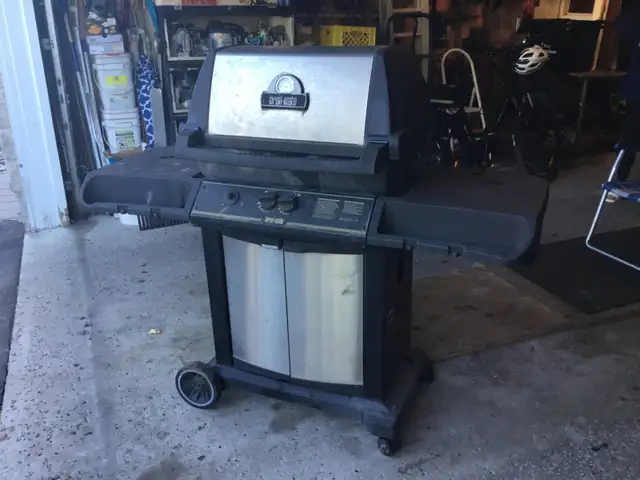 Broil-Mate Propane BBQ