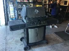 Broil-Mate Propane BBQ - Photo 3