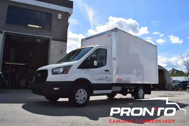 2023 Ford Transit Cargo Van T-250 Cube 12 pieds  Rampe de Char