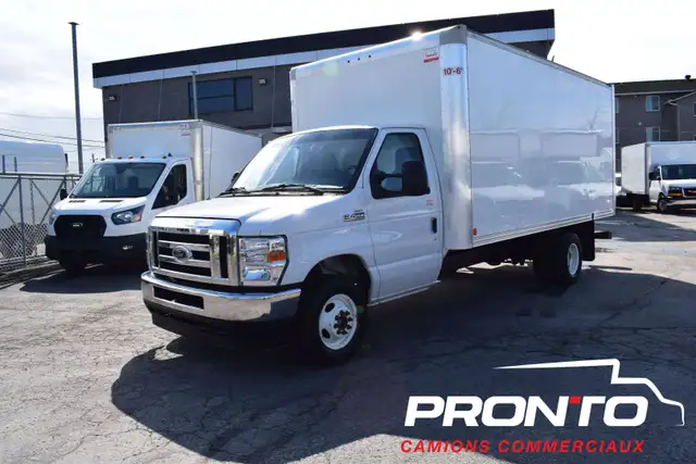 2022 Ford E-Series Cube 16 pieds  Rampe de chargement  Bluet