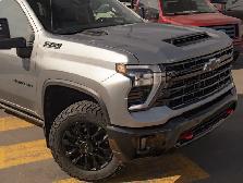 2025 Chevrolet Silverado 3500HD LTZ Plus 6.6L Duramax Z71 - Photo 16