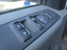 Ford F-250 XLT cabine simple 2RM 142 po XLT 2X4 BOITE DE 8 PIEDS - Photo 2