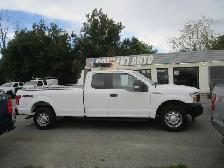 Ford F-250 XLT cabine simple 2RM 142 po XLT 2X4 BOITE DE 8 PIEDS - Photo 29