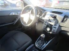 Kia Forte EX berline 4 portes BM 2.0L EX AUTOMATIQUE TOUT EQUIPE - Photo 2