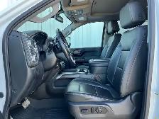 2020 GMC Sierra 2500HD SLT Crew Cab 5.3L V8 Diesel | Command Sta - Photo 19